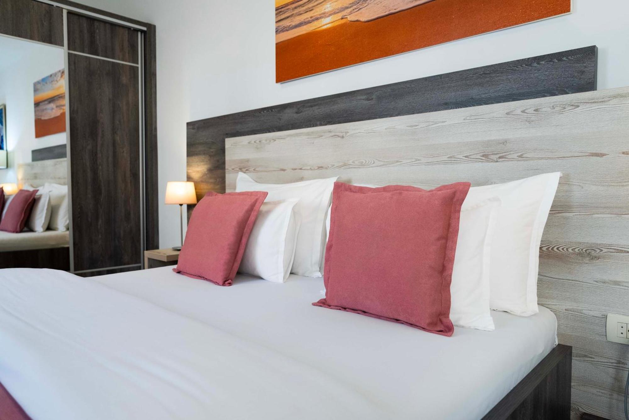 Boutique Hotel Momentum By Aycon Budva Værelse billede